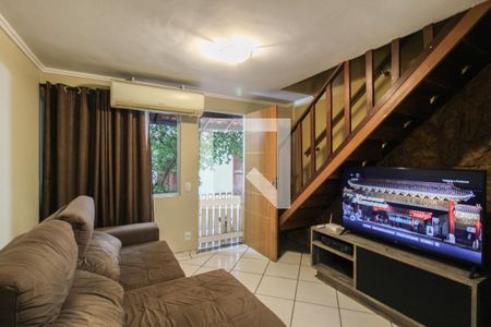 Sala de casa de condomínio para alugar com 2 quartos, 134m² em Rocha Sobrinho, Mesquita