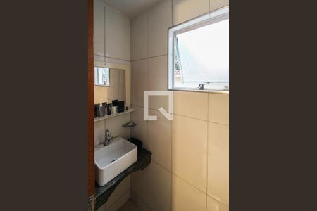 Lavabo de casa de condomínio para alugar com 2 quartos, 134m² em Rocha Sobrinho, Mesquita