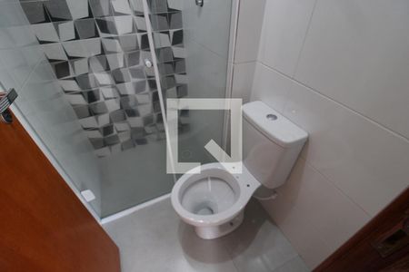 Banheiro de apartamento para alugar com 1 quarto, 29m² em Parque Mandaqui, São Paulo