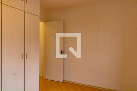 Quarto de apartamento à venda com 2 quartos, 50m² em Vila Paulista, São Paulo