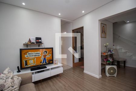 Sala de casa à venda com 3 quartos, 160m² em Vila Pereira Cerca, São Paulo