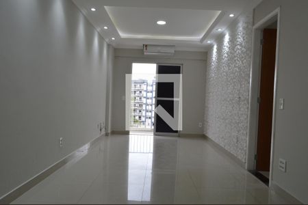 Sala de apartamento à venda com 2 quartos, 75m² em Taquara, Rio de Janeiro