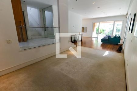 Sala 2 de casa à venda com 4 quartos, 430m² em Vila Inah, São Paulo