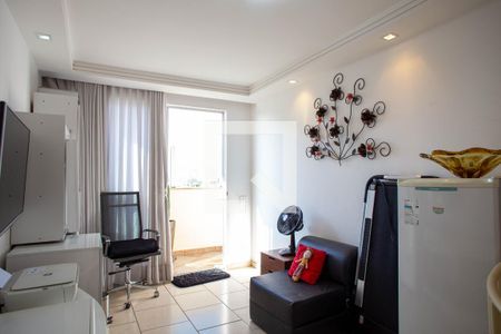 Sala 2 de apartamento à venda com 2 quartos, 147m² em Floresta, Belo Horizonte