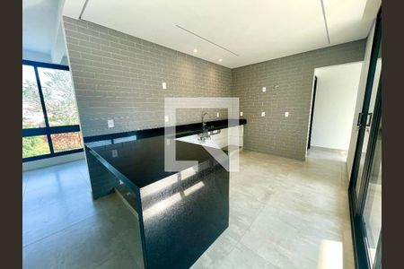 Casa de condomínio à venda com 208m², 4 quartos e 4 vagas Casa de condomínio à venda com 208m², 4 quartos e 4 vagasCozinha