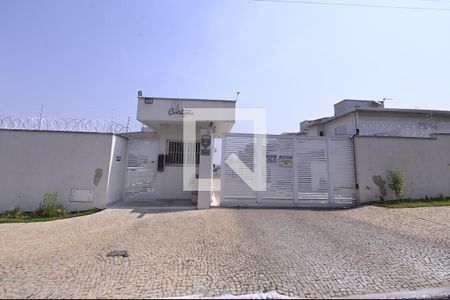 Fachada de casa de condomínio para alugar com 3 quartos, 150m² em Sitios Santa Luzia, Aparecida de Goiânia