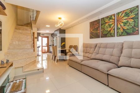 Sala de casa à venda com 2 quartos, 110m² em Guarujá, Porto Alegre