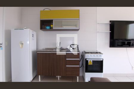 Sala/Cozinha  de apartamento para alugar com 1 quarto, 30m² em Vila Alpina, São Paulo