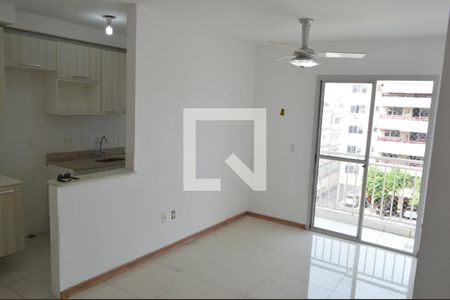 Sala de apartamento à venda com 2 quartos, 52m² em Taquara, Rio de Janeiro