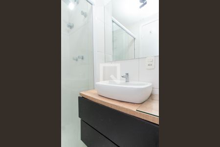 Apartamento à venda com 78m², 2 quartos e 2 vagas Apartamento à venda com 78m², 2 quartos e 2 vagasBanheiro da Suíte