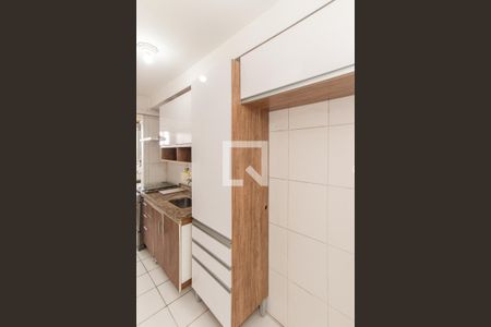 Apartamento à venda com 78m², 2 quartos e 2 vagas Apartamento à venda com 78m², 2 quartos e 2 vagasCozinha e Área de Serviço