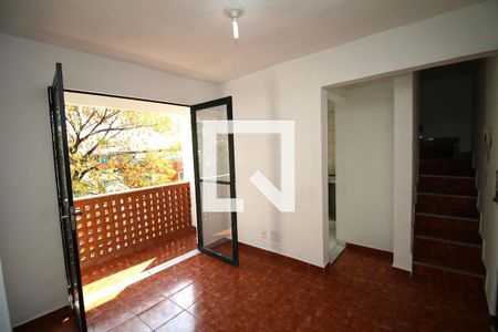 Sala de apartamento à venda com 2 quartos, 50m² em Inhaúma, Rio de Janeiro