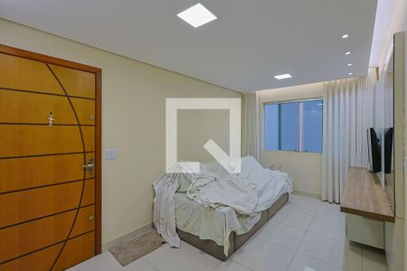 Sala de apartamento para alugar com 2 quartos, 60m² em Cabral, Contagem