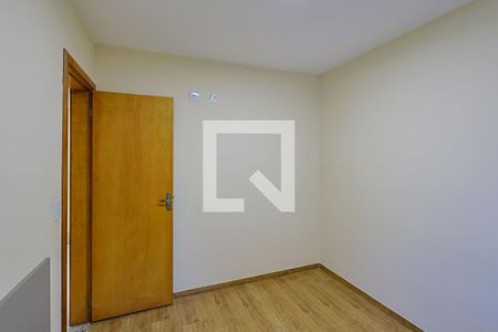 Quarto 2 de apartamento para alugar com 2 quartos, 60m² em Cabral, Contagem