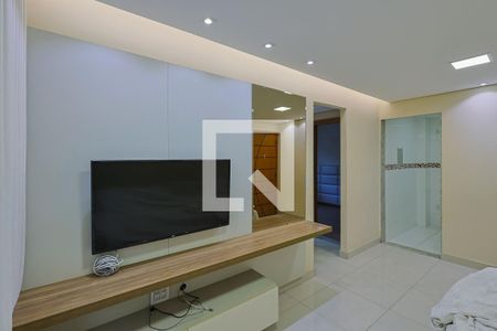 Sala de apartamento para alugar com 2 quartos, 60m² em Cabral, Contagem