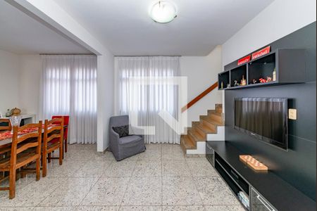 Sala 1 de apartamento à venda com 3 quartos, 210m² em Grajaú, Belo Horizonte