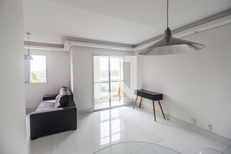 Sala de apartamento para alugar com 2 quartos, 70m² em Vila Barros, Barueri