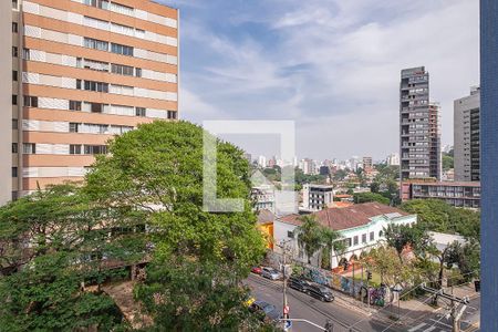 Sala - Vista de apartamento à venda com 3 quartos, 154m² em Sumaré, São Paulo