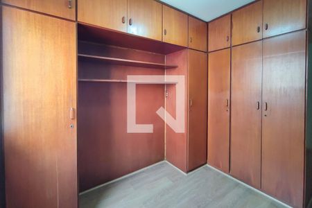 Quarto 2 de apartamento à venda com 2 quartos, 50m² em Jardim Miranda, Campinas