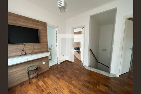 Sala de TV de casa à venda com 4 quartos, 150m² em Jardim Bonfiglioli, São Paulo