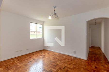 Sala de apartamento à venda com 2 quartos, 75m² em Vila Olímpia, São Paulo