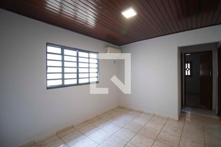 Sala de casa para alugar com 3 quartos, 200m² em Jardim Novo Mundo, Goiânia