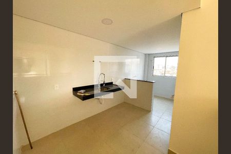 Cozinha de apartamento para alugar com 3 quartos, 83m² em Novo Eldorado, Contagem