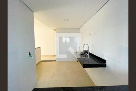 Cozinha de apartamento para alugar com 3 quartos, 83m² em Novo Eldorado, Contagem