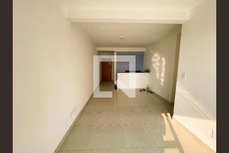 Sala de apartamento para alugar com 3 quartos, 83m² em Novo Eldorado, Contagem