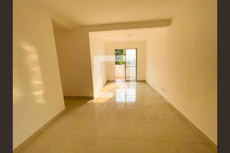 Sala de apartamento para alugar com 3 quartos, 83m² em Novo Eldorado, Contagem