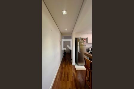 Corredor de apartamento à venda com 1 quarto, 58m² em Pinheiros, São Paulo