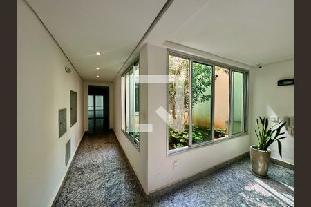 hall de apartamento à venda com 2 quartos, 118m² em Serra, Belo Horizonte