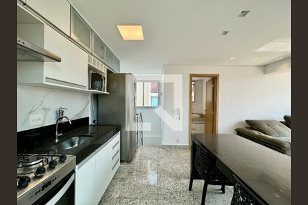 Sala/Cozinha de apartamento à venda com 2 quartos, 118m² em Serra, Belo Horizonte