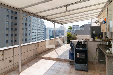 Varanda/Cozinha/Área de Serviço de apartamento à venda com 3 quartos, 161m² em Bela Vista, São Paulo