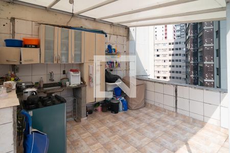 Varanda/Cozinha/Área de Serviço de apartamento à venda com 3 quartos, 161m² em Bela Vista, São Paulo