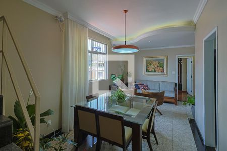 Sala de apartamento à venda com 3 quartos, 180m² em Sagrada Família, Belo Horizonte