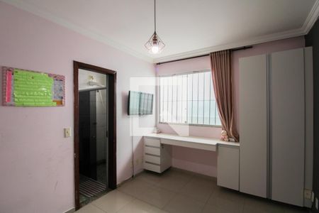 Suite de casa à venda com 3 quartos, 180m² em Itapoã, Belo Horizonte