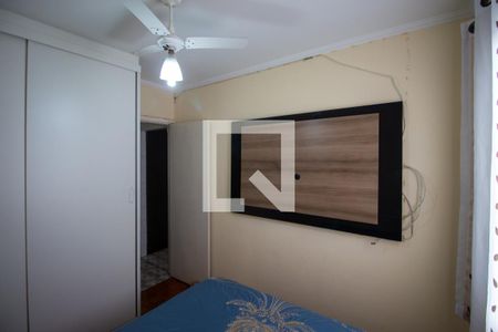 Quarto 1 de apartamento para alugar com 2 quartos, 48m² em Conjunto Residencial José Bonifácio, São Paulo