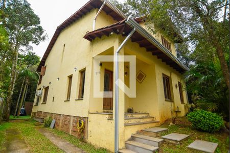 Casa de condomínio para alugar com 207m², 3 quartos e 2 vagas Casa de condomínio para alugar com 207m², 3 quartos e 2 vagasFachada