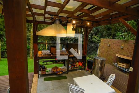 Casa de condomínio para alugar com 207m², 3 quartos e 2 vagas Casa de condomínio para alugar com 207m², 3 quartos e 2 vagasÁrea comum - Churrasqueira