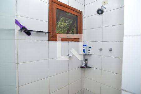 Casa de condomínio para alugar com 207m², 3 quartos e 2 vagas Casa de condomínio para alugar com 207m², 3 quartos e 2 vagasBanheiro da Suíte