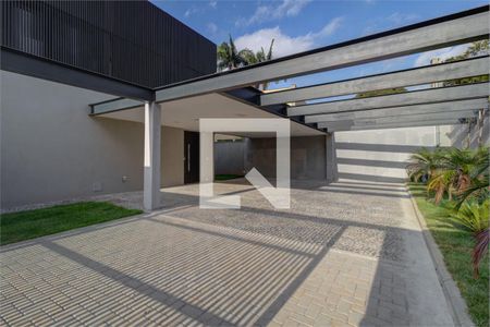 Casa à venda com 4 quartos, 579m² em Granja Julieta, São Paulo