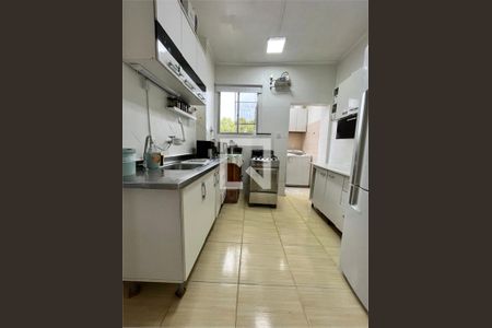 Apartamento à venda com 2 quartos, 80m² em Navegantes, Porto Alegre