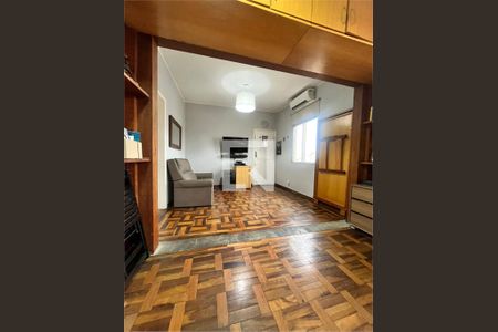 Apartamento à venda com 2 quartos, 80m² em Navegantes, Porto Alegre