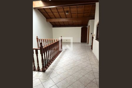 Casa à venda com 3 quartos, 314m² em Olímpico, São Caetano do Sul