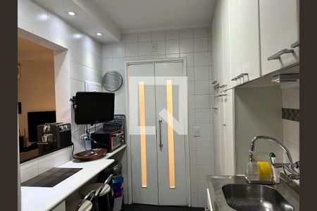 Apartamento à venda com 3 quartos, 75m² em Jardim Vazani, São Paulo