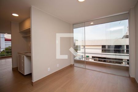 Sala de kitnet/studio para alugar com 1 quarto, 41m² em Cln 316, Brasília