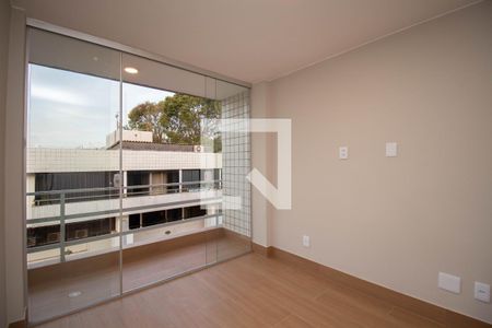 Sala de kitnet/studio para alugar com 1 quarto, 41m² em Cln 316, Brasília