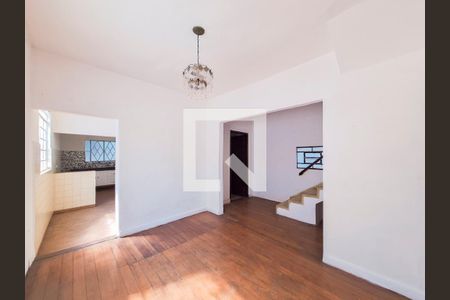 Sala de casa para alugar com 2 quartos, 110m² em Água Fria, São Paulo