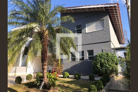 Casa à venda com 4 quartos, 400m² em Residencial Nove (Alphaville), Santana de Parnaíba